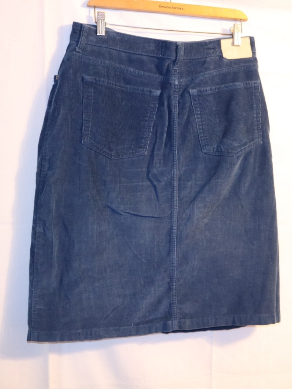 Everlane Skirt Womens  Baby Blue Button Front Corduroy Straight Pockets Midi 30 - Picture 5 of 11